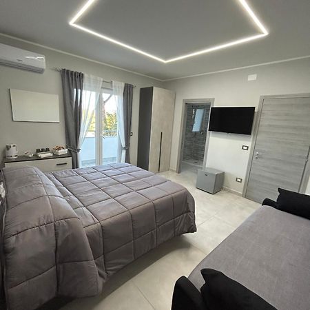 Skycity 2 B&B Napels Buitenkant foto